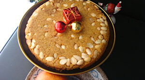 Vasilopita-me-vromi-kai-portokalia-2